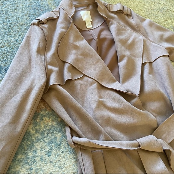H&M Beige Suede Belted Trench Coat - Picture 2 of 9